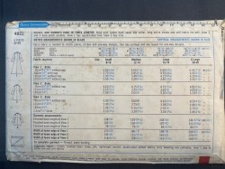 4922 robe bk